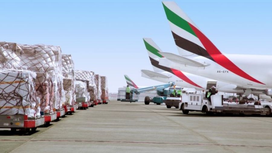 الإمارات للشحن الجوي 