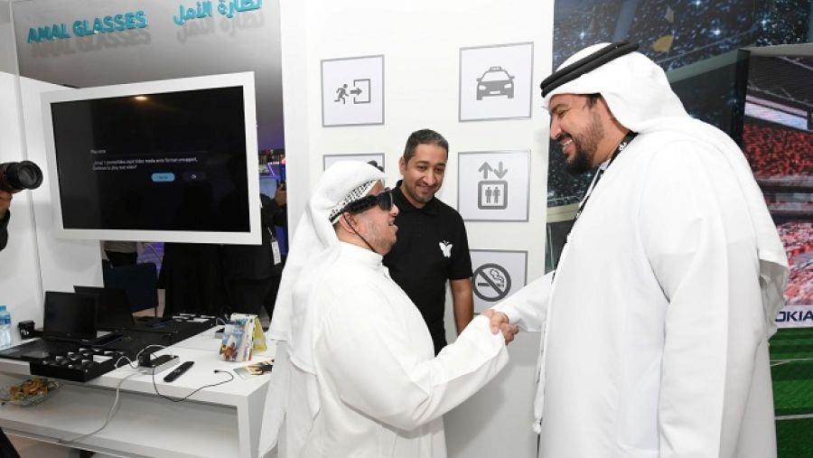 دو تتعاون مع أمل جلاس لاستعراض نظارتها الذكية خلال أسبوع جيتكس للتقنية 2018