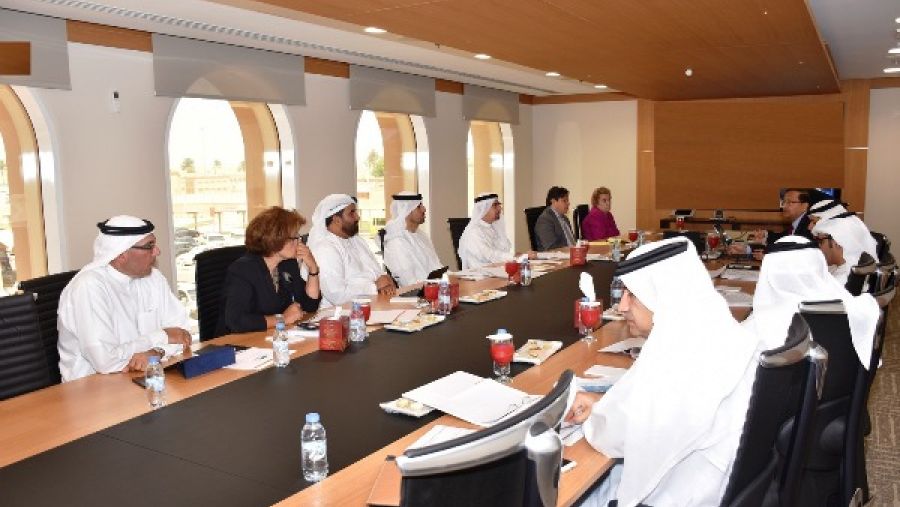 وشمل جدول أعمال الاجتماع الثاني لمجلس تنسيق السياسات الحكومية مراجعة لتنفيذ توصيات الاجتماع السابق، وتزويد أعضاء المجلس بنسخة من النماذج المطلوبة لتوفير البيانات المالية لقطاعي الصحة والتعليم.