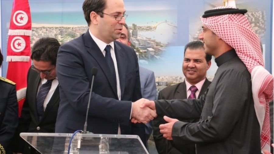 خلال الحدث 