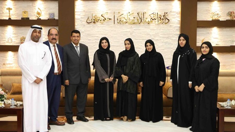 خلال الحدث.