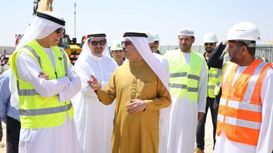 خلال الحدث