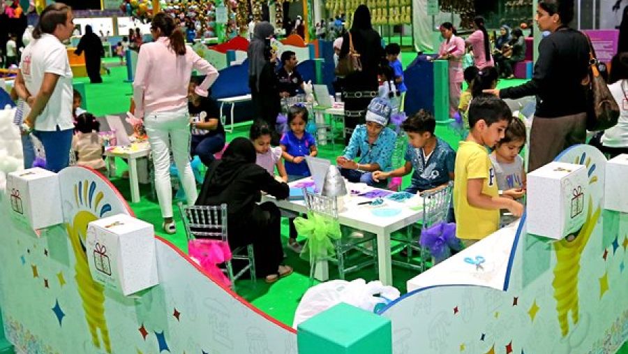 ستساعد المشاركة في الورشة الصغار على صقل مهاراتهم وتحفيز مخيلتهم الابداعية، بالإضافة إلى الاستفادة من قدراتهم المعرفية والحركية ضمن الوقت الممنوح لهم وبطريقة متدرجة وشاملة. 