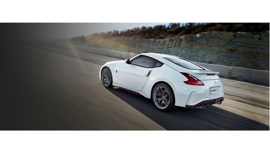 نيسان 370Z نيسمو.