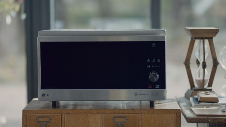 قامت إل جي بتحويل المقاييس لصالح ربات البيوت مع LG NeoChefTM الرشيق