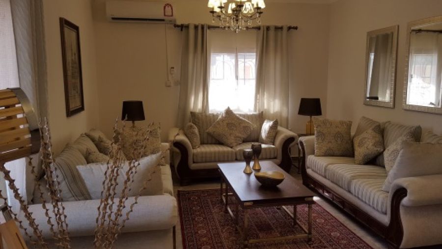 متطوعو روتا يجددون منزل أسرة متعففة بالغرافة 