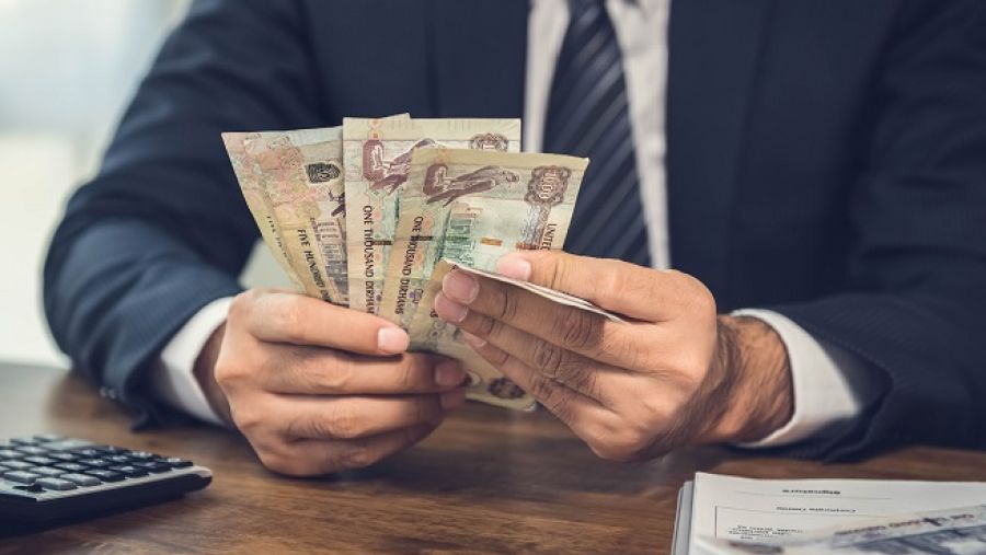 بيَّن المركز أن الارتفاع في الإيرادات الإجمالية للبنوك التجارية في الربع الرابع من عام 2017 نتج عن ارتفاع الدخول الأخرى بنسبة 35.3%.