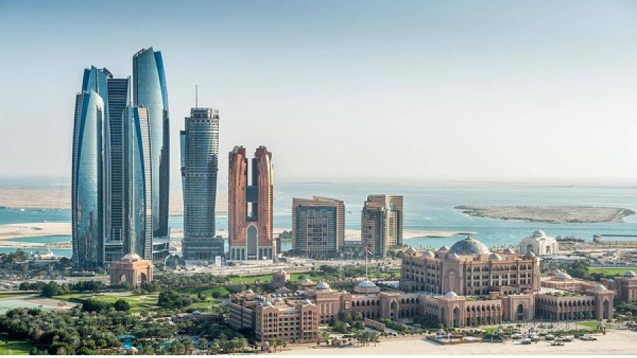 واصلت وحدة إدارة الأصول التابعة للشركة تحقيق عائدات قوية، حيث ارتفع الدخل من الاستثمارات التي تديرها في أسواق رأس المال بنسبة 10% مقارنة بالنصف الأول من 2016. 