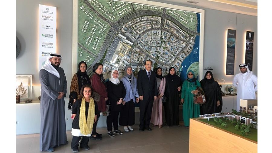 قام أكثر من 20 عضواً من الجمعية بزيارة مراسي البحرين للتعرف عن كثب على أحد أبرز المشاريع العصرية المميزة ذات واجهة بحرية في المملكة.