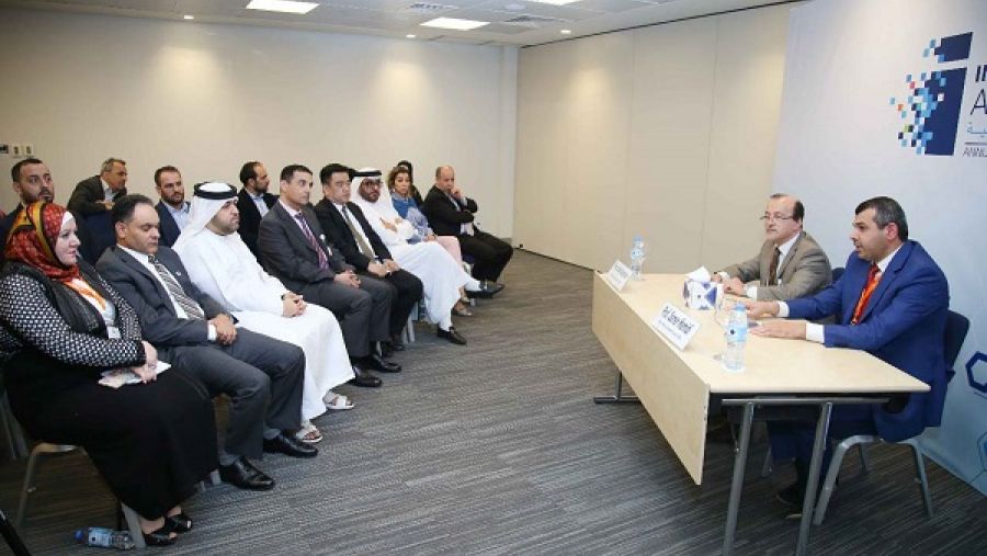 من إحدى الجلسات التفاعلية خلال مؤتمر إبداعات عربية 11.