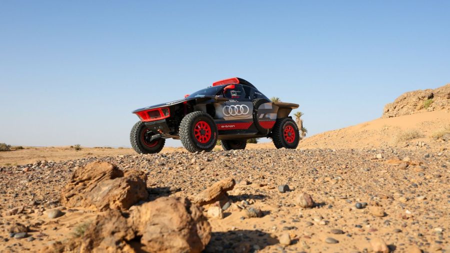 سيارة RS Q e-tron للعام 2024: نموذج أولي مبتكر مع العديد من التفاصيل الجديدة