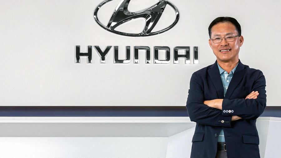 Fuel Cell & Battery Electric Vehicles: The Inevitable Future of Clean Mobility