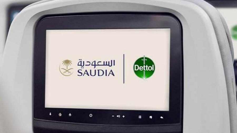 الخطوط السعودية تعقد شراكة مع "ديتول" لتوفير منتجات التعقيم