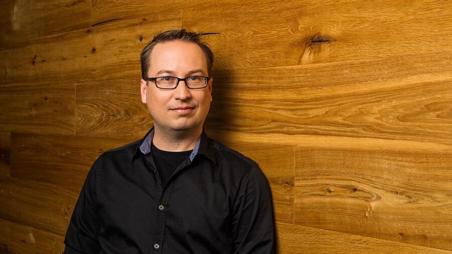 فولفو للسيارات تُرحب بكلوديا براون وتوماس ستوفيسيك ضمن فريق التصميم العالمي الخاص بالشركة