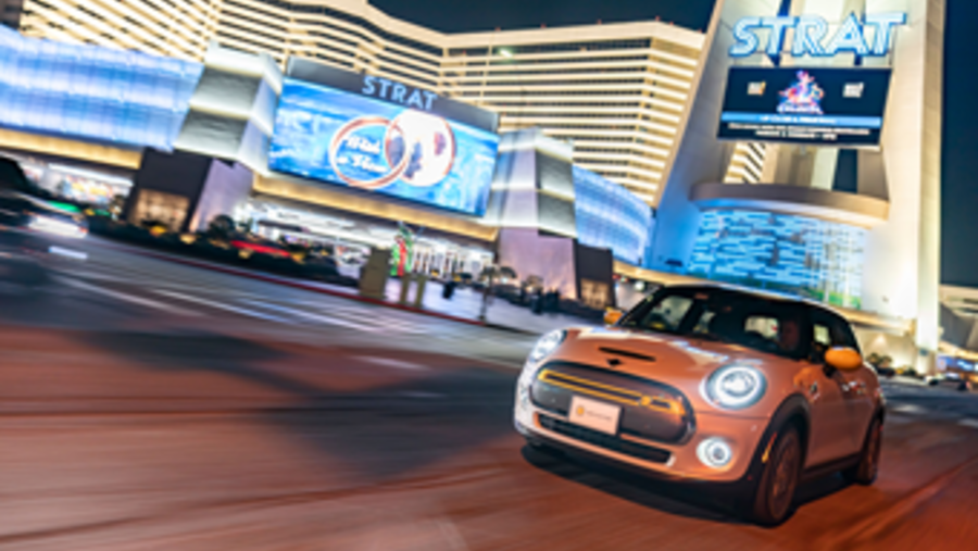 سيارة MINI الكهربائية المذهلة في لاس فيغاس