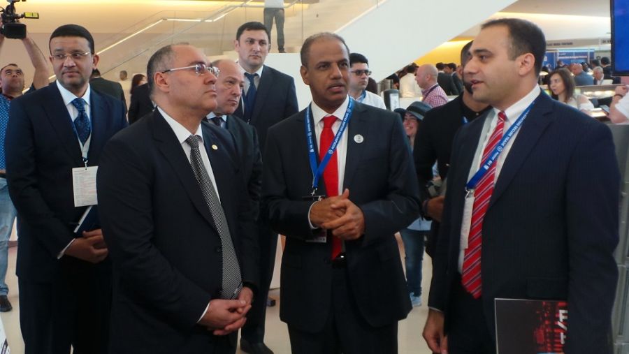 خلال الحدث