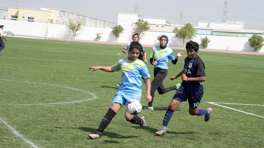 ثيرثا ساتيش، طالبة الصف العاشر بمدرسة جيمس مودرن أكاديمي