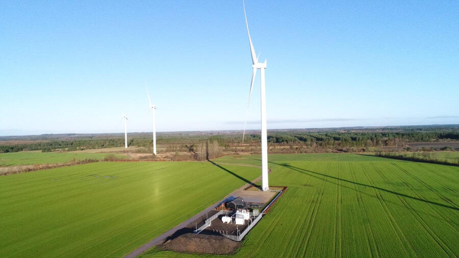 Siemens Gamesa Powers Carbon-Free Future With Green Hydrogen, Crucial To Decarbonizing Polluting Industries