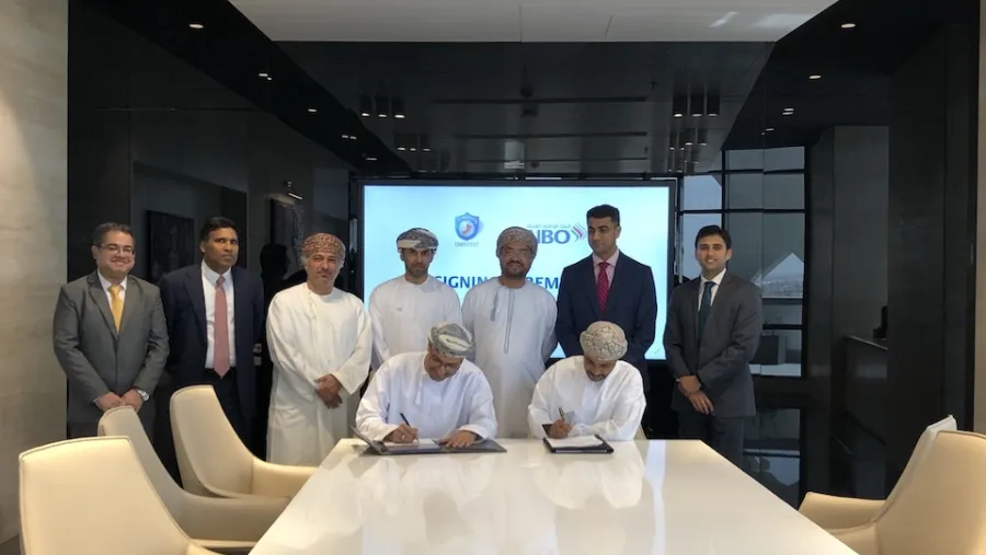 وقع البنك الوطني العُماني والشركة العُمانية العالمية للتنمية والاستثمار ’أومنفست‘ اتفاقية تسهيل ائتماني طويل الأجل بقيمة 80 مليون ريال عُماني.