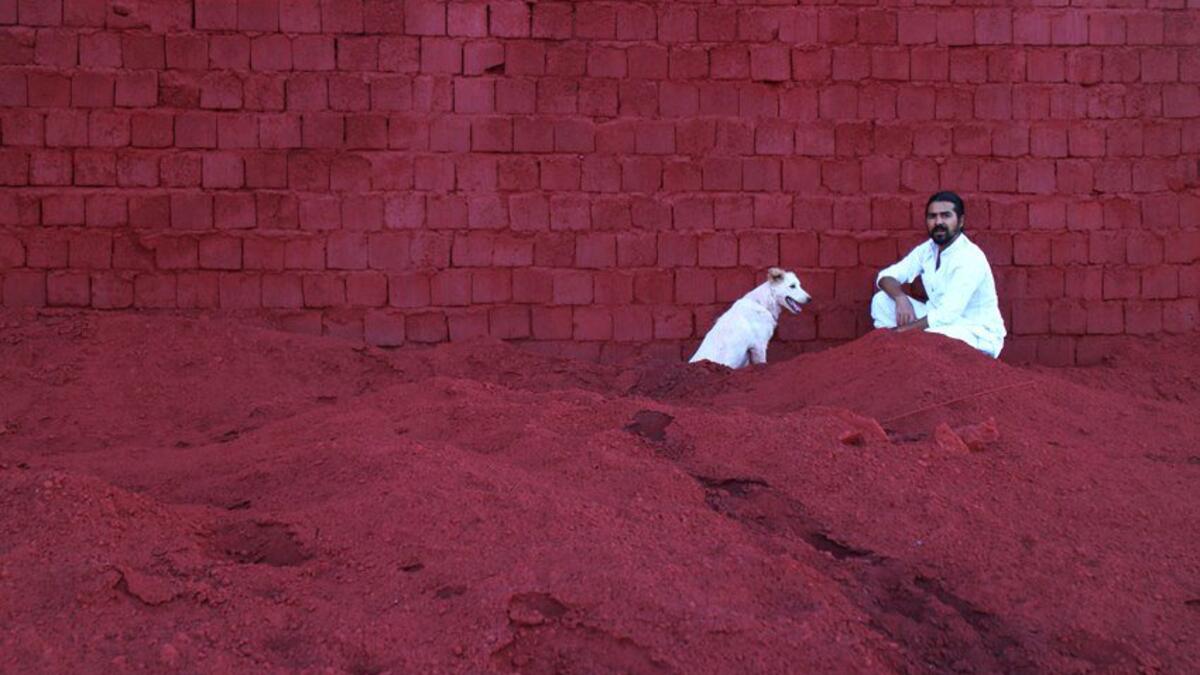 The red earth was put there to be mined (Twitter/A.Memariani)