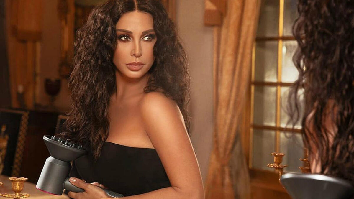 A Lebanese presenter and beauty expert residing in the UAE The Joelles show first aired on MBC1 and she opened Joelle Beauty Clinic beauty and Maison de Joelle She has more than 9 million followers on Instagram Source joellemardinian Instagram