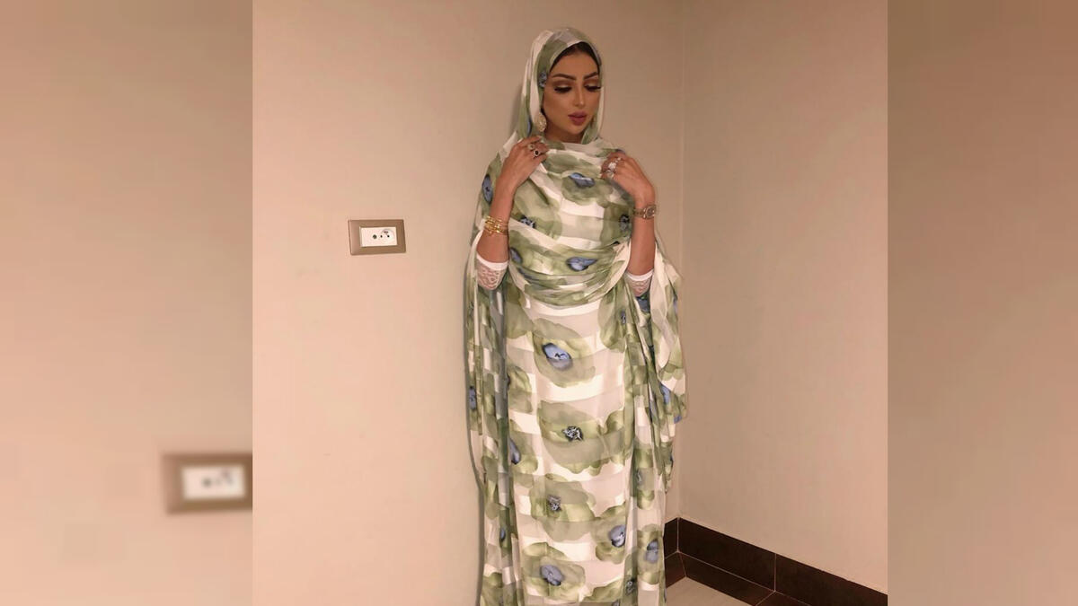 The Moroccan singer appeared in an attractive outfit in multiple pictures and videos on her Instagram account Source dunia batma Instagram