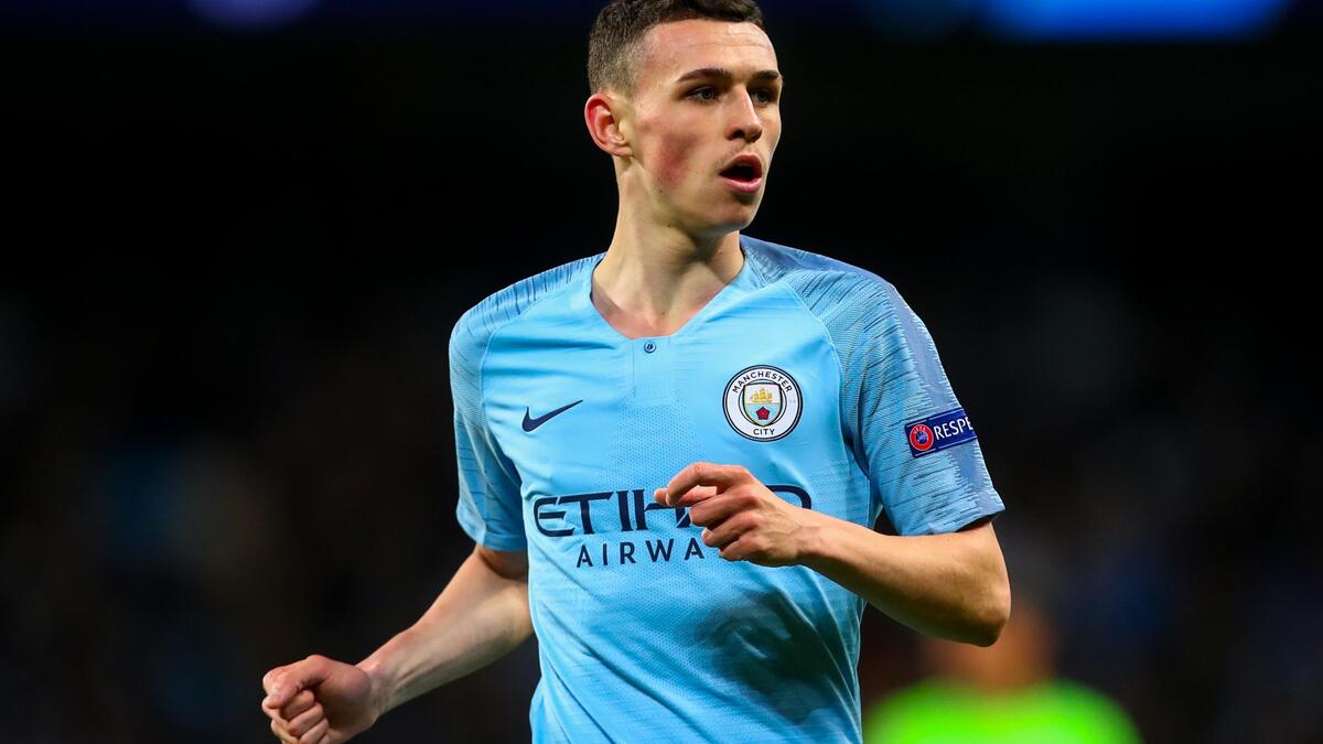 لاعب الوسط الإنجليزي فيل فودين (مانشستر سيتي)