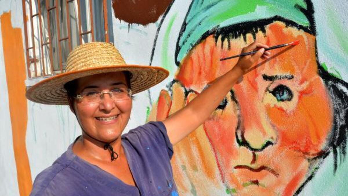 Turkish Artist Nazife Bilgin Hazar. (Twitter/@baskilarbutunu)