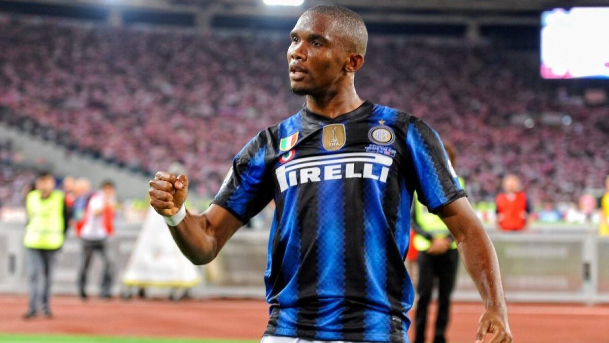 سامويل إيتو – 408 أهداف في 805 مباراة