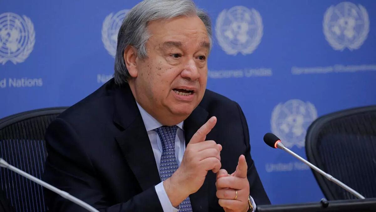 نشر حساب الأمم المتحدة باللغة العربية على موقع "تويتر" العام الماضي، مقطع فيديو للأمين العام "أنطونيو غوتيريش" يستشهد فيه بالآية السادسة من سورة التوبة والتي تقول: "وإن من أحد من المشركين استجارك فأجره حتى يسمع كلام الله ثم أبلغع مأمنه ذلك بأنهم قوم لا يعلمون".