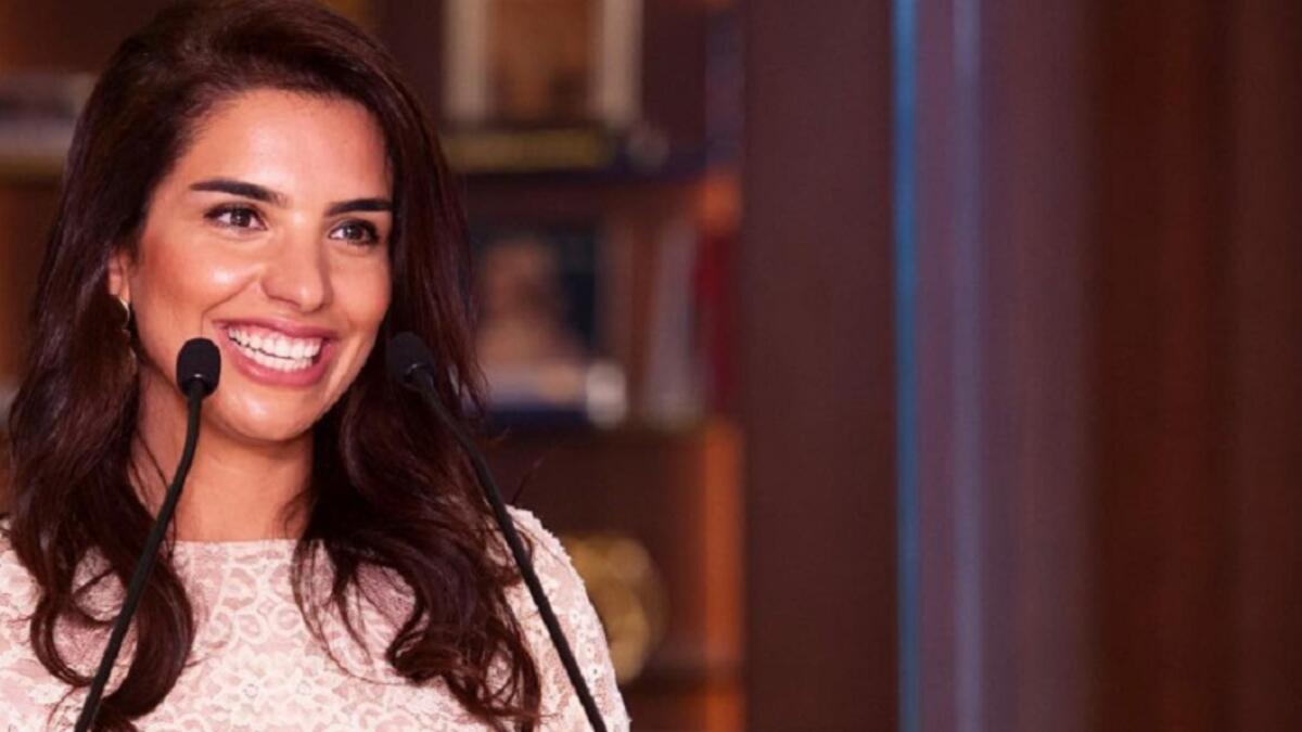 10. أمينة طاهر