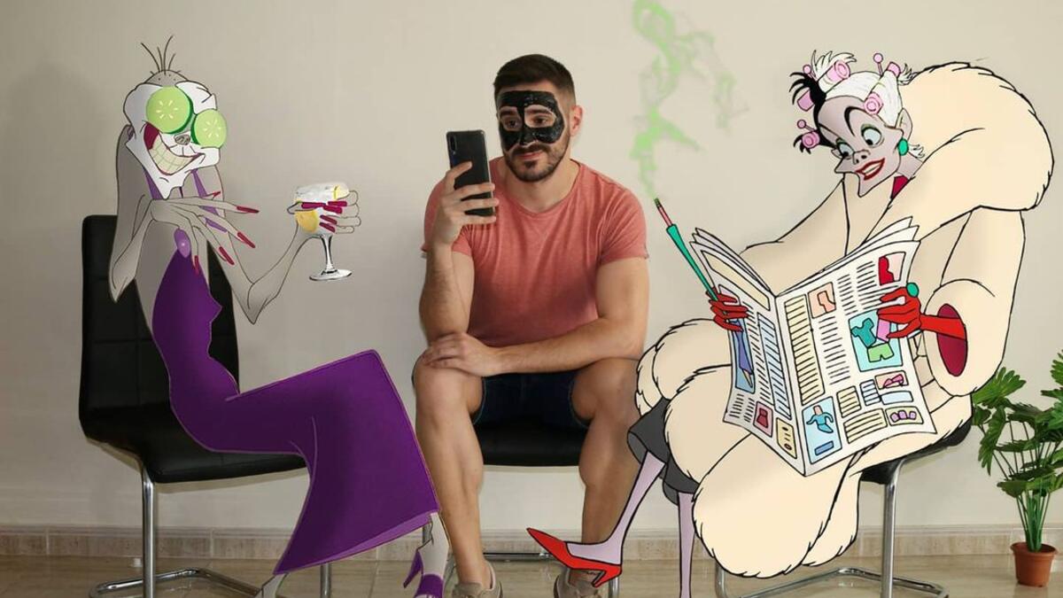 Artist Samuel MB pictures his life with Disney Charachters. (Instagram/ Samuel MB)