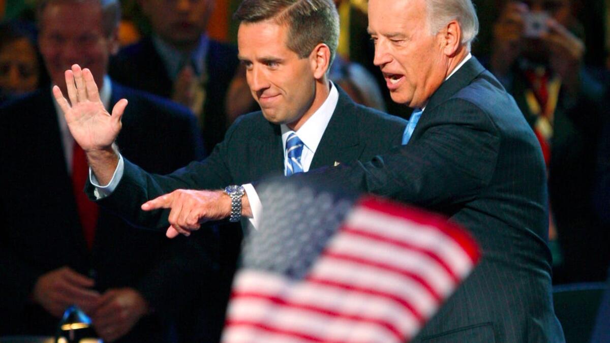 توفى ابنه "بو" في عام 2015 إثر إصابته بمرض السرطان، الأمر الذي جعل "بايدن" يحظى بتعاطف من شريحة كبيرة داخل أمريكا.