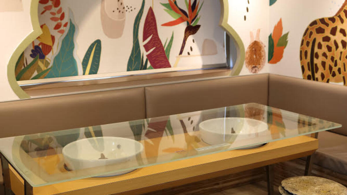 مطعم المرحاض الحديث