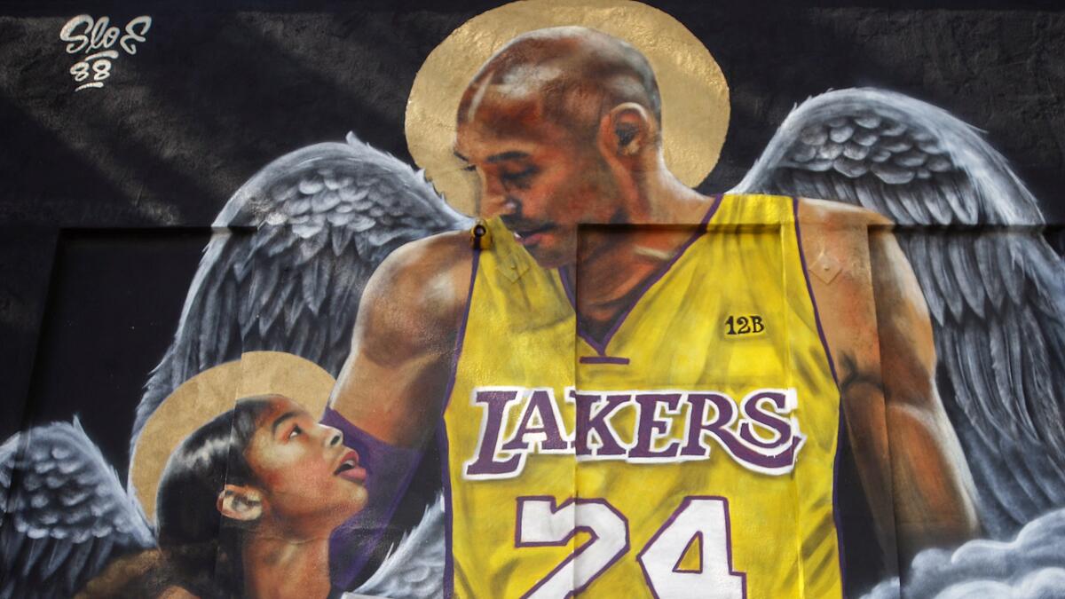 الوفيات: لاعب كرة السلة الأمريكي "كوبي براينت"