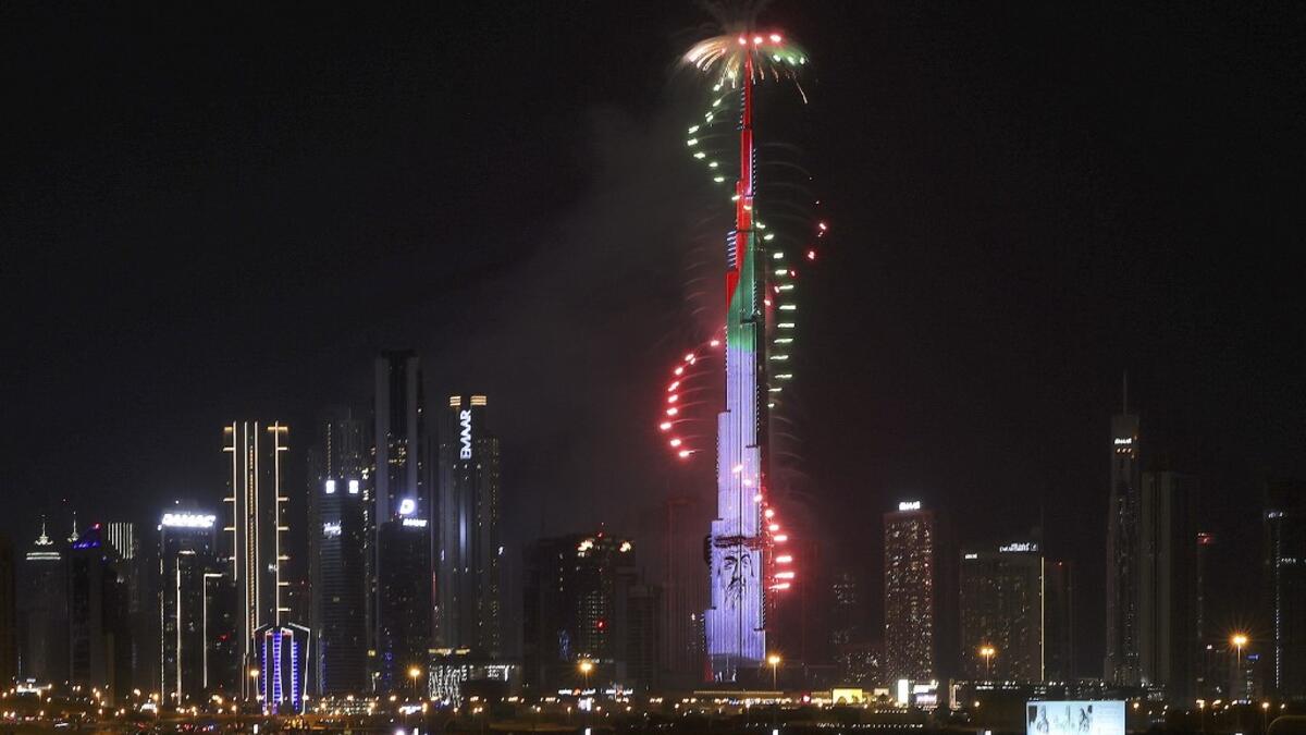 Fireworks are pictured in Dubai's Bourj Khalifa during New Year's Eve celebrations on December 31, 2020. Karim SAHIB / AFP