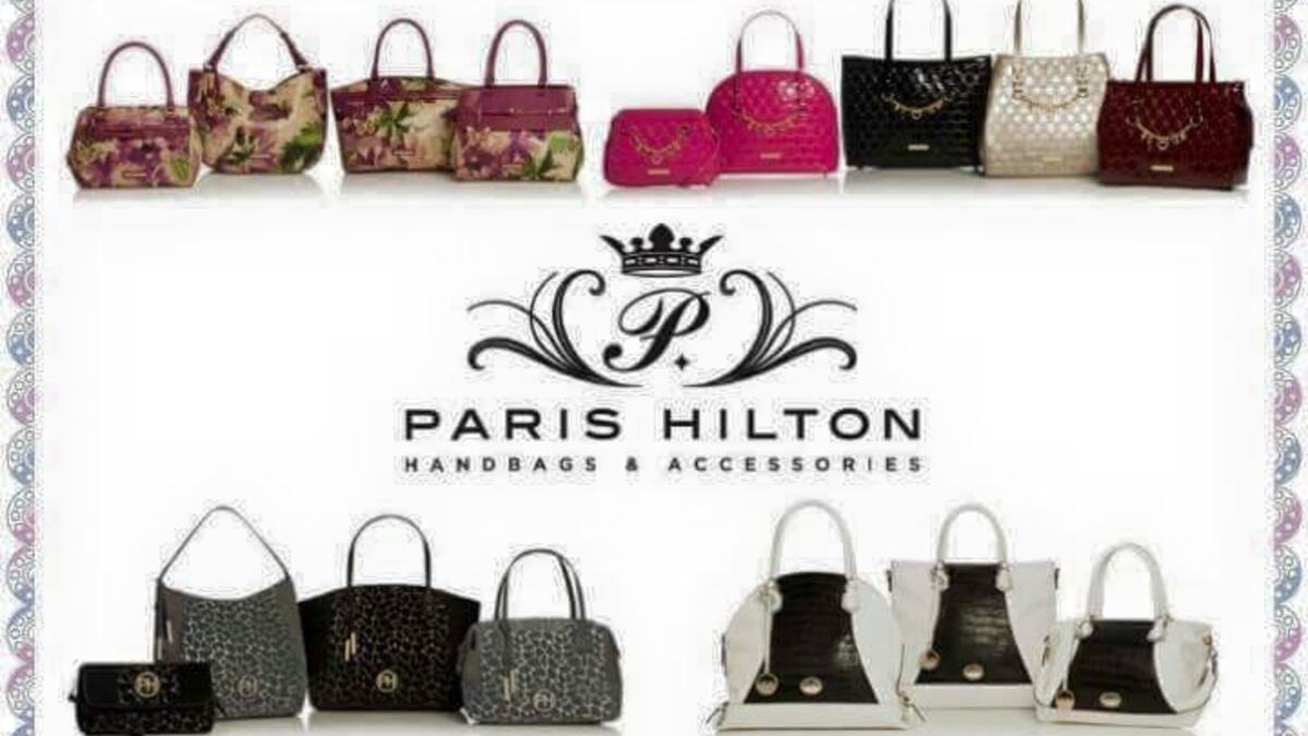 دخلت الأمريكية "باريس هيلتون" عالم الأزياء من أوسع أبوابه فلديها مجموعة ضخمة من العطورات، والأحذية، والحقائب، والمجوهرات، ومنتجات العناية بالشعر، وتمتلك أكثر من 42 متجرًا حول العالم بما فيها السعودية.