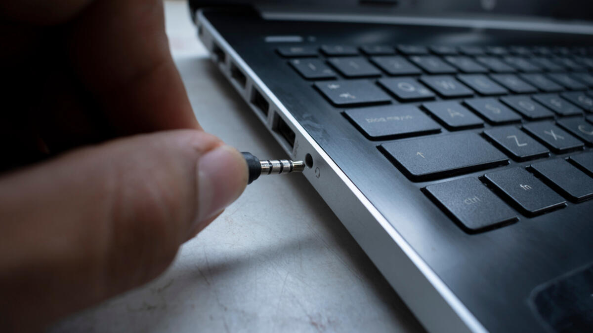 7. الحلقات على مدخل السماعات