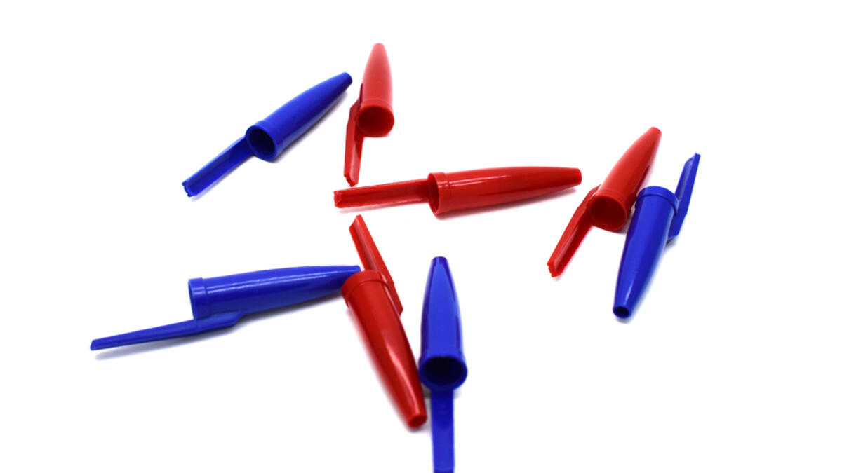 1. The pen lid’s hole