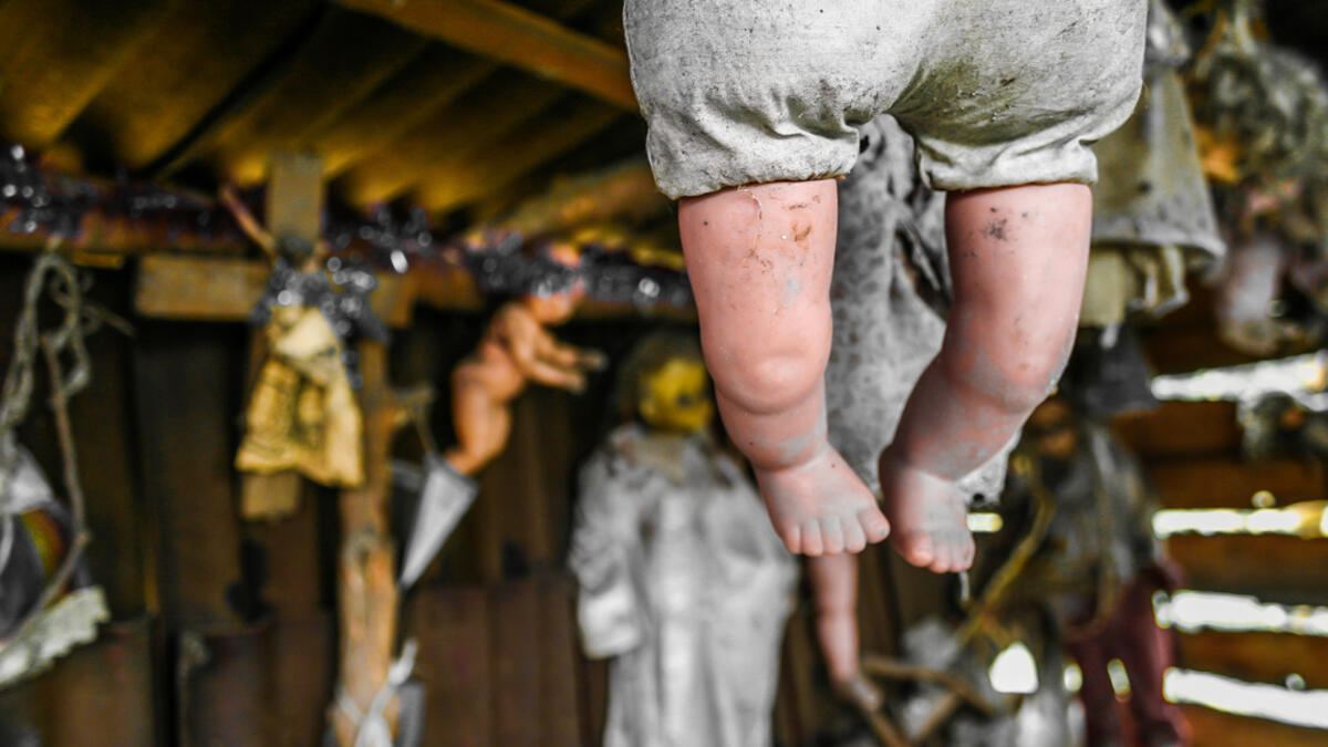 Creepy old dolls in the abandoned Island of the Dolls, Xochimilco, southern Mexico City. (Shutterstock)