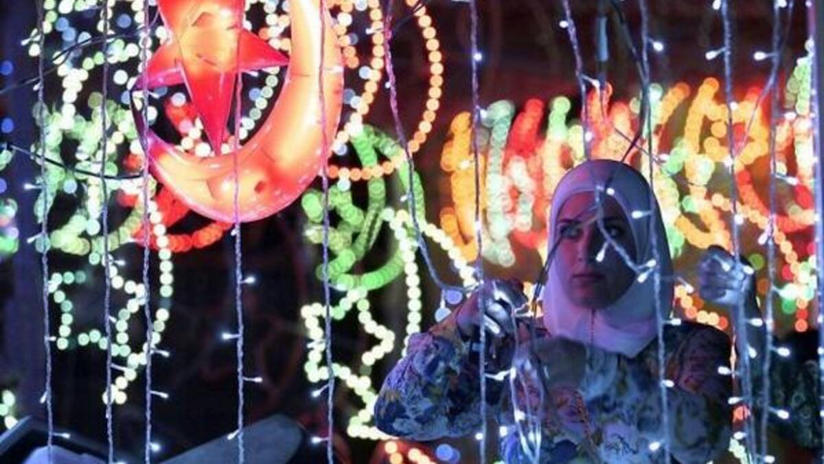 الأردن: تكون ساعات الصيام أول أيام رمضان نحو 14 ساعة و24 دقيقة، فيما ستصل في آخر يوم الى 15 ساعة و20 دقيقة.