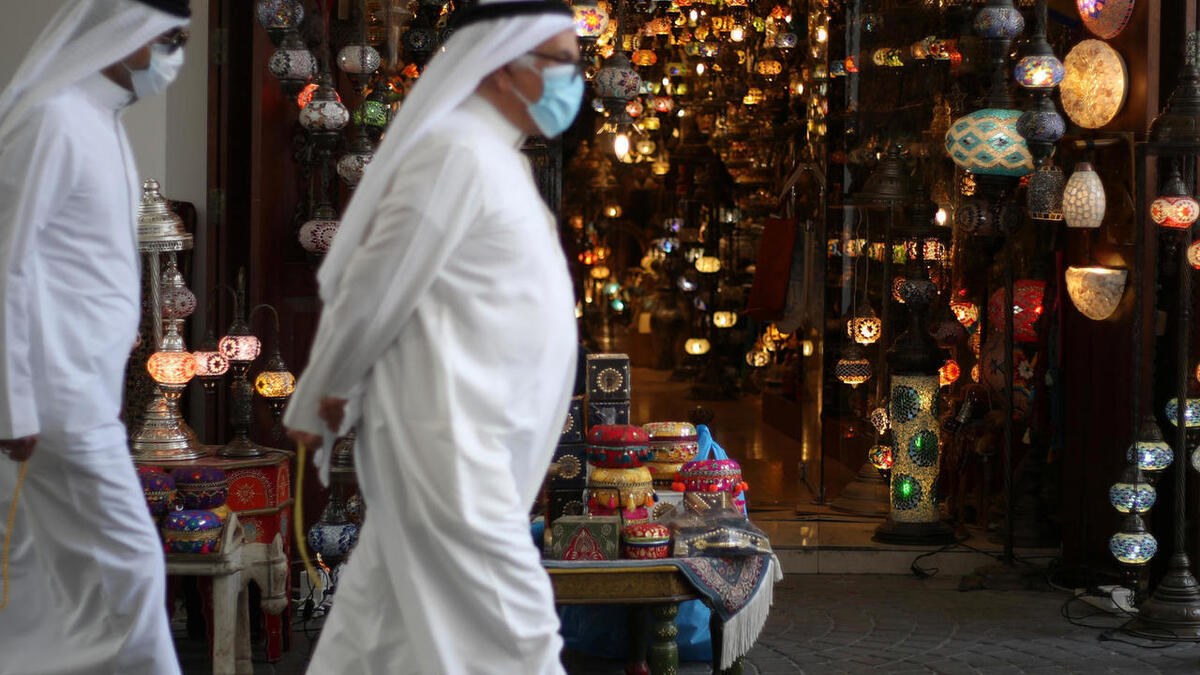 البحرين / المنامة:  ستكون ساعات الصيام في أول يوم 14 ساعة و9 دقائق، فيما ستصل في آخر يوم الى 14 ساعة و54 دقيقة