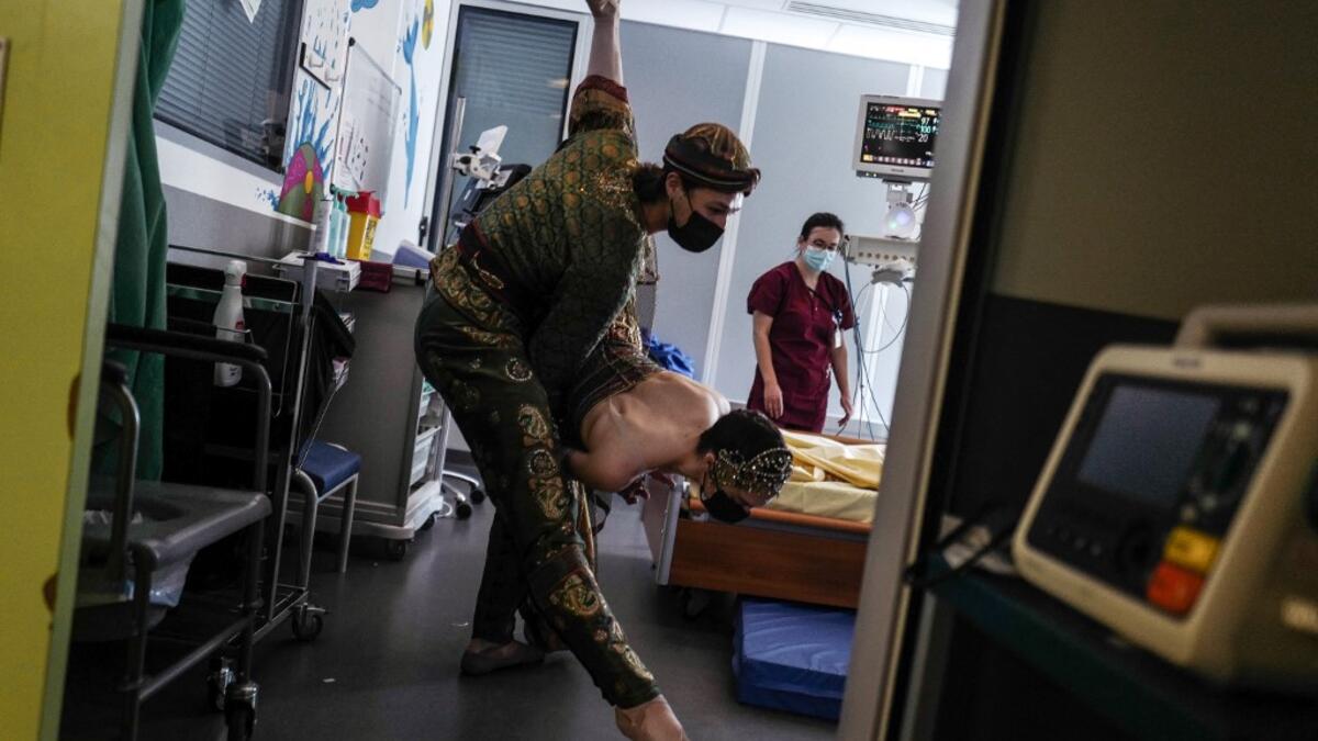 Ballet dancers in Children's hospital in Paris.