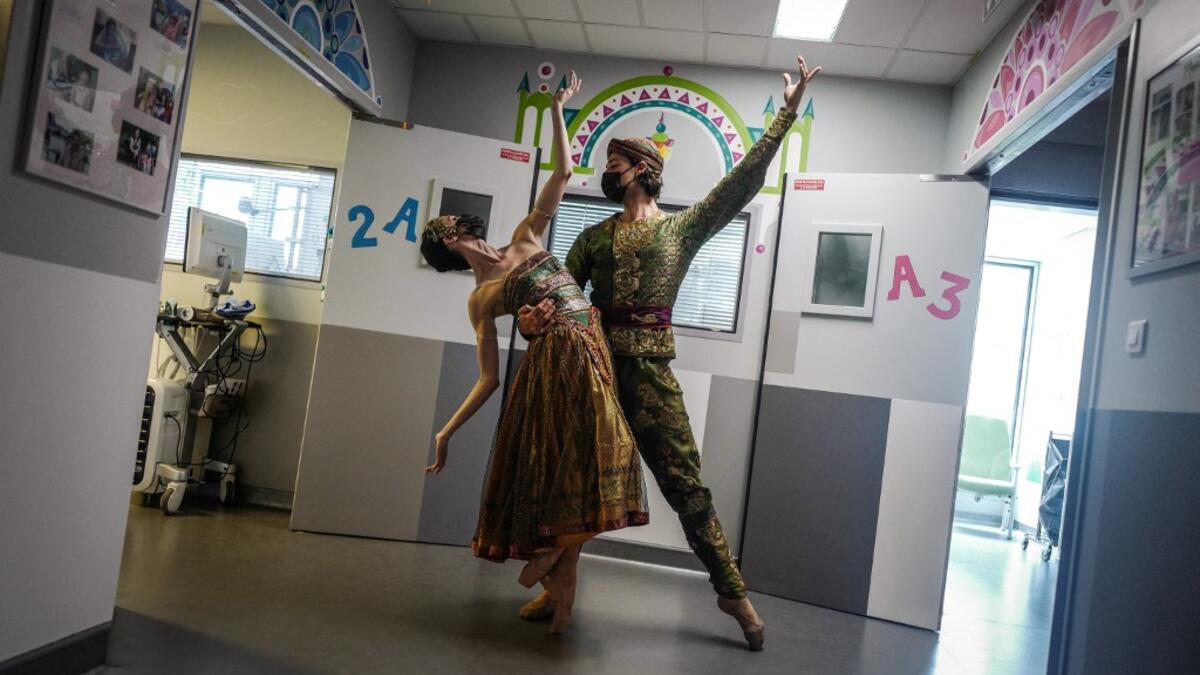 Ballet dancers in Children's hospital in Paris.