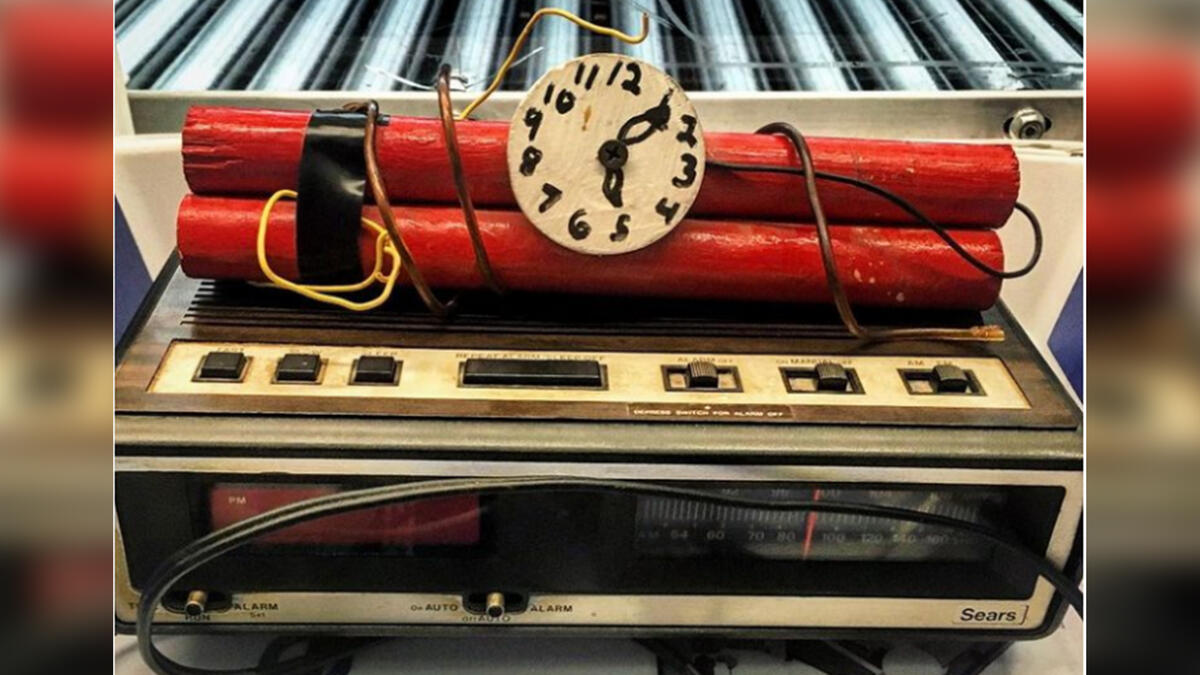 2. قنبلة مزيفة