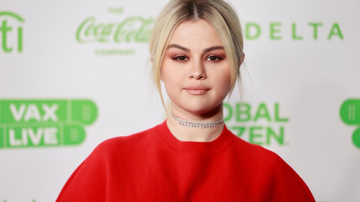 المركز الخامس: المغنية الأمريكية سيلينا جوميز / 239 مليون متابع - 1،468،000 دولار لكل منشور