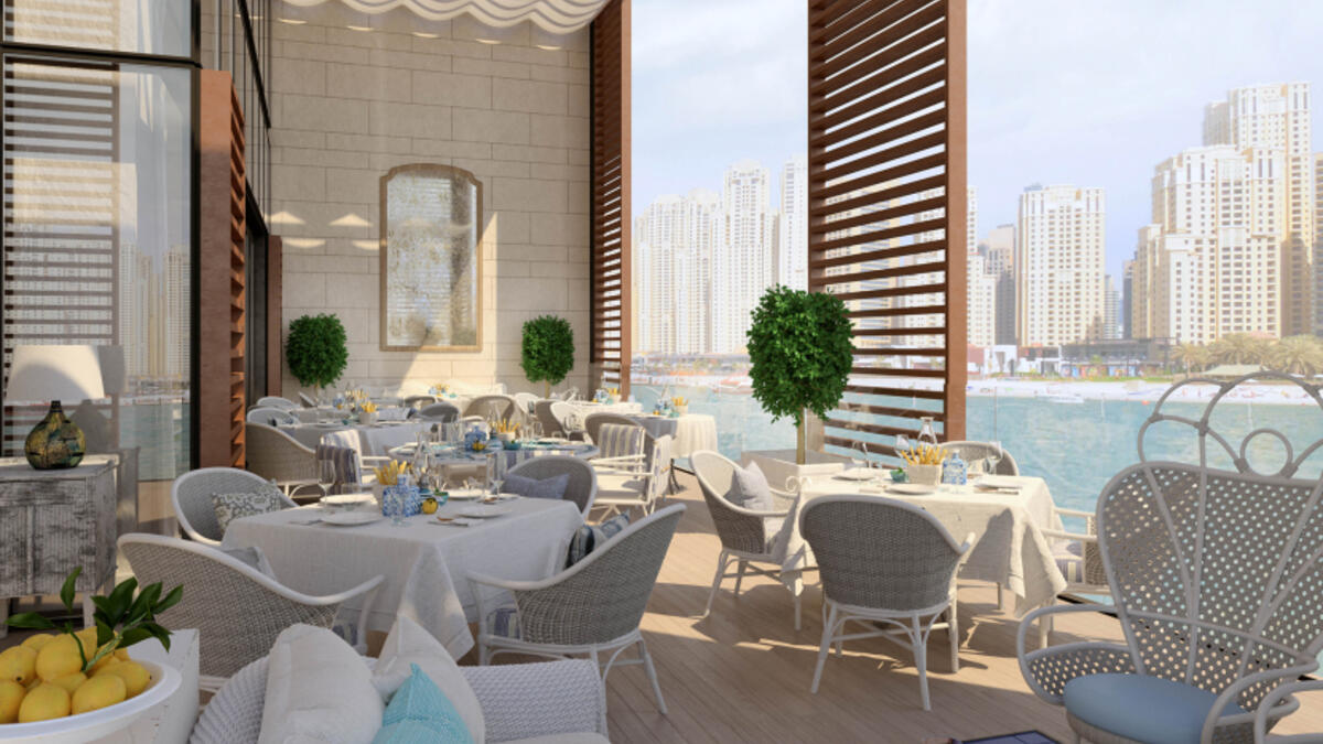 Alici: استمتع الشيخ حمدان بالمأكولات البحرية الإيطالية اللذيذة وسط الديكورات الداخلية المذهلة  حيث حصل Alici على جائزة الوافد الجديد لهذا العام في جوائز واتس أون لعام 2019. المطعم يقع على جزيرة بلوواترز.