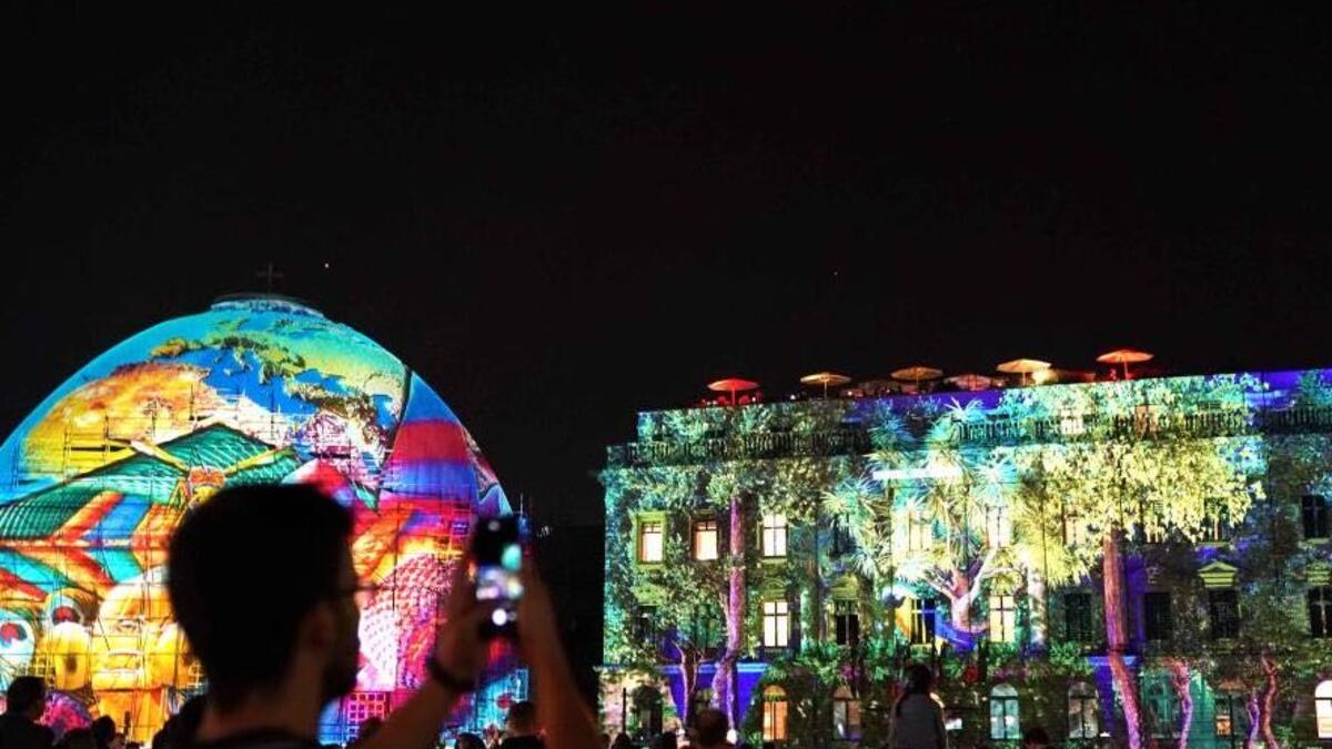 The event, a registered trademark and directed by Birgit Zander of Zander &amp; Partner, has no entry fee and allows visitors to bring in their own food and drink and make it a party.