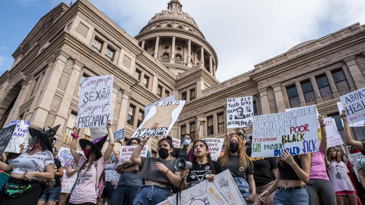 Pro-choice and Anti-abortion Activists Protest in the US
