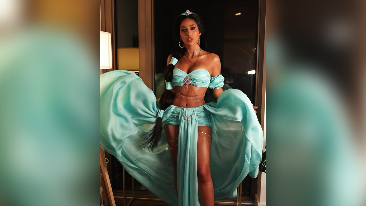 Saudi social media star Model Roz